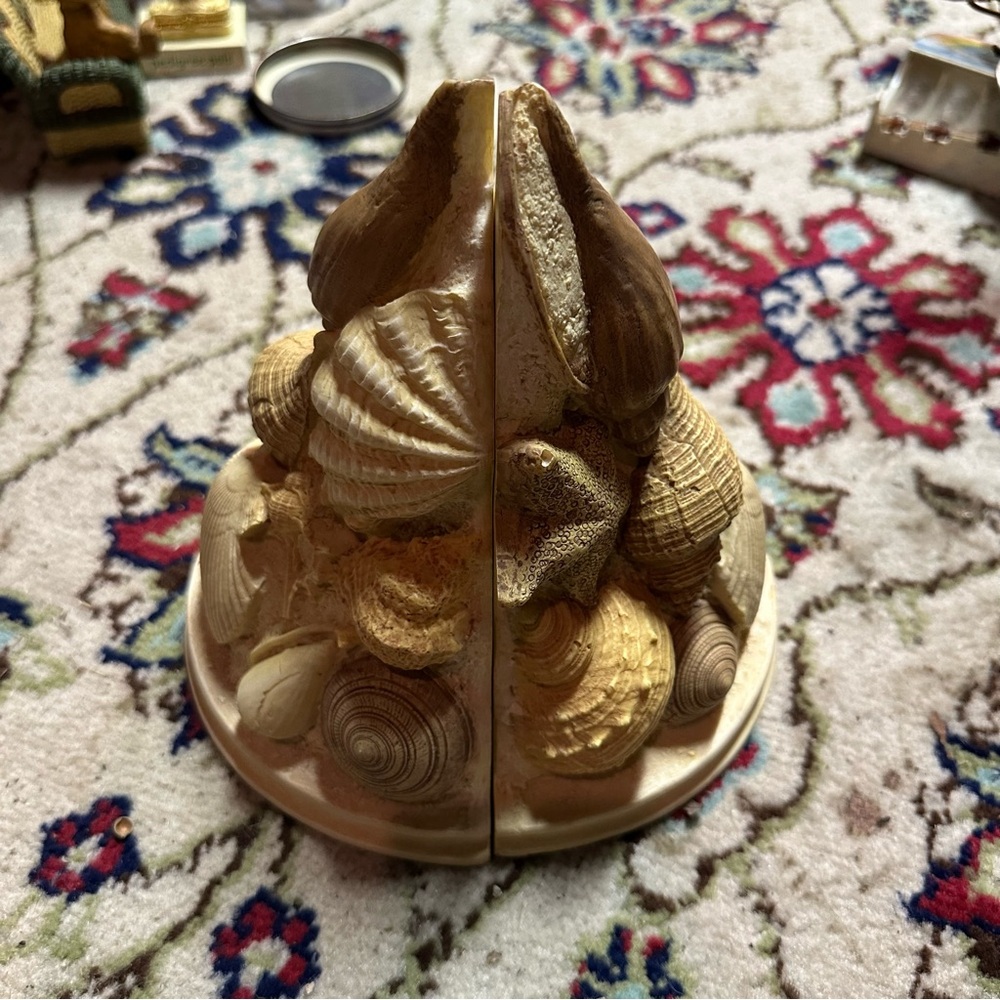 Vtg | Seashell Bookends